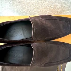 Men’s Tod’s Suede Loafers Size 7. Made in Italy